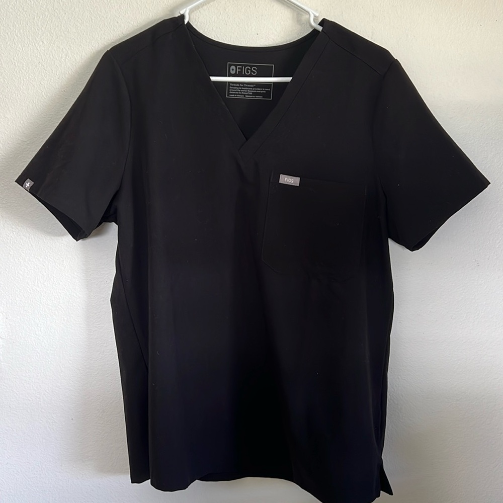 FIGS SCRUB TOP